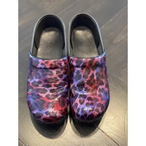 Dansko Nursing Clogs Shoes Women 41 10.5-11 US Cheetah Leopard Animal Purple